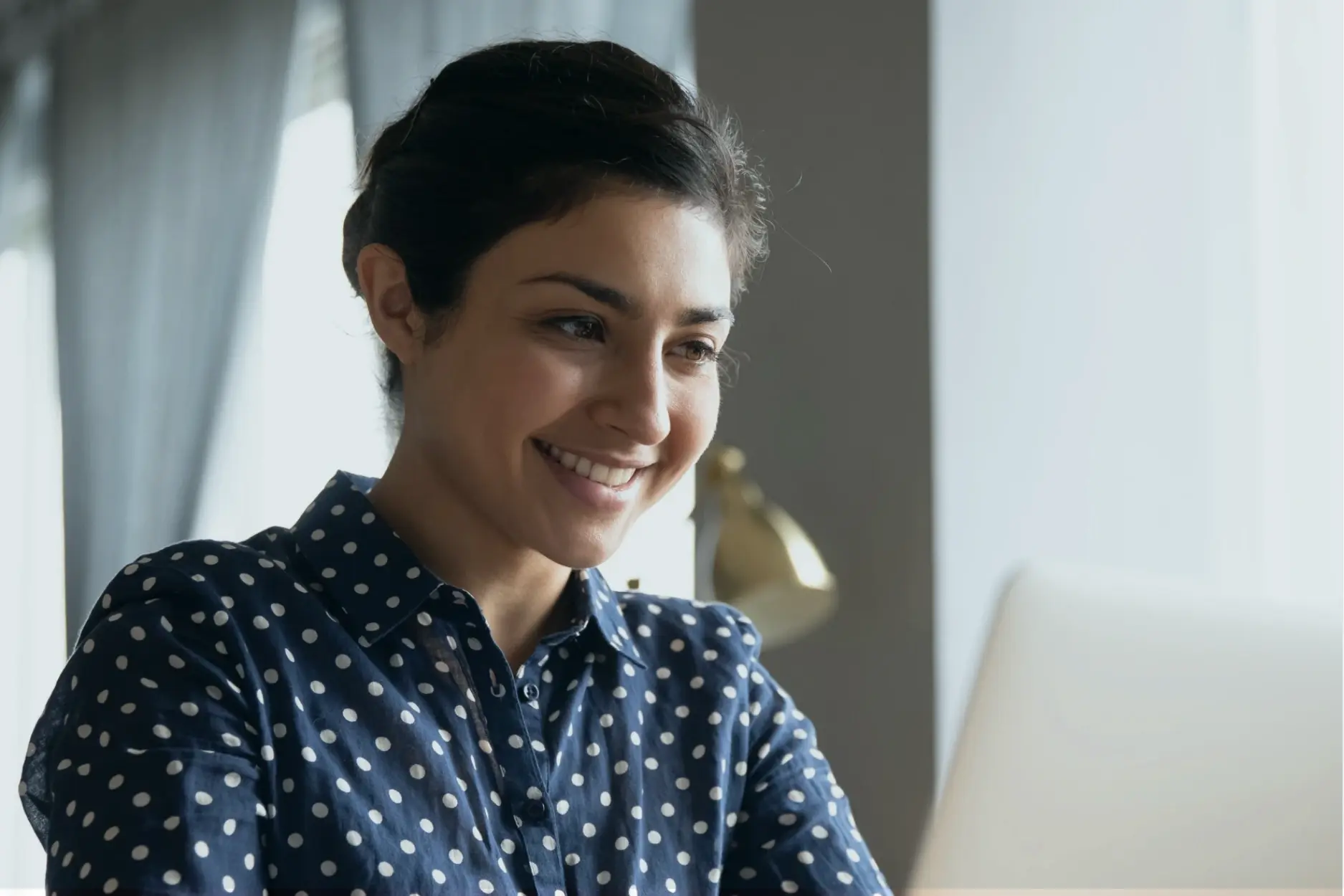 girl-working-on-pacs-course